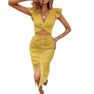 Linen look mustard yellow Twist Front Plunging Neck Crop Top & Skirt size 4